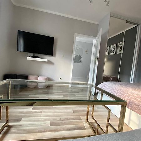 Glamour Apartment Przy Plazy, Z Parkingiem Prywatnym سوبوت المظهر الخارجي الصورة