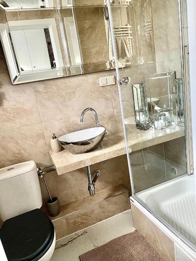 Glamour Apartment Przy Plazy, Z Parkingiem Prywatnym سوبوت المظهر الخارجي الصورة