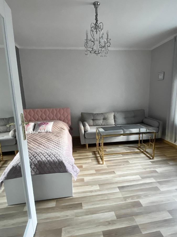 Glamour Apartment Przy Plazy, Z Parkingiem Prywatnym سوبوت المظهر الخارجي الصورة