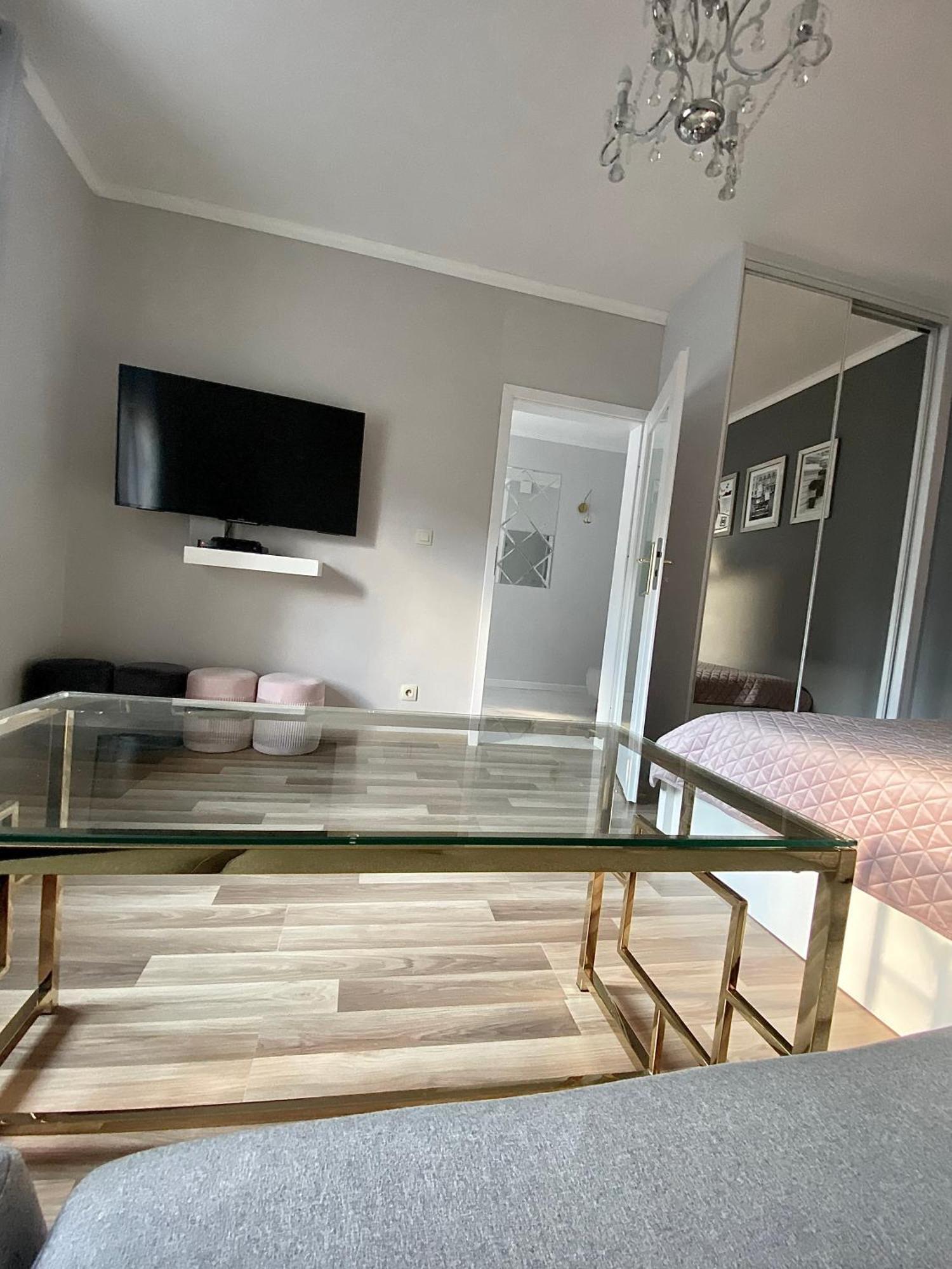 Glamour Apartment Przy Plazy, Z Parkingiem Prywatnym سوبوت المظهر الخارجي الصورة